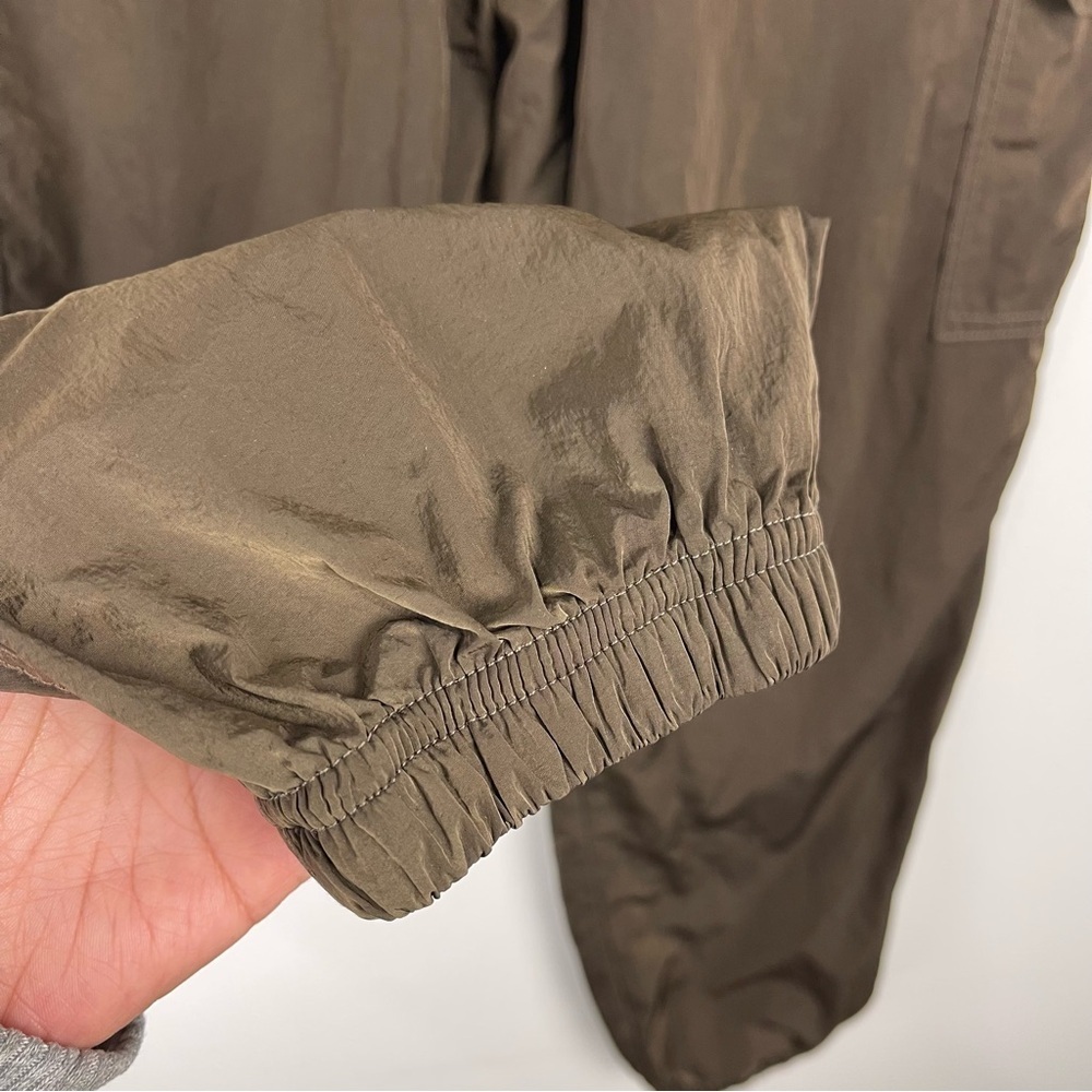 Good American Cargo Jogger Pants Nylon Mocha Brown Women's Size 1 Small Sporty - Picture 5 of 9
